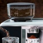 Cafetera para espresso Oster® Perfect Brew 15 bar molino integrado - Imagen 5
